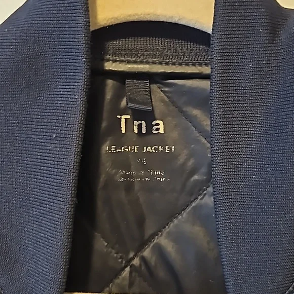 Aritzia TNA League Jacket - Picture 3 of 4